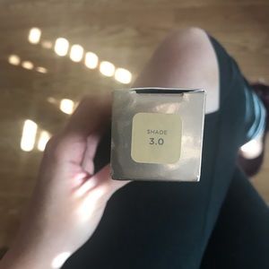 Urban Decay Makeup - Urban decay naked skin foundation Urban Decay Makeup - Urban decay naked skin foundation